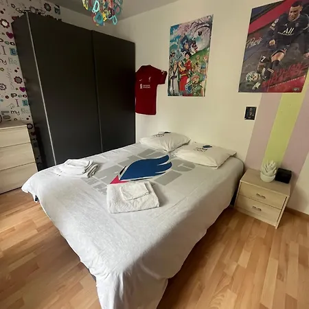 Avec Salle De Bain Circuit 24 Du Mans *